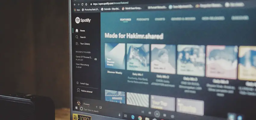 👨‍🏫 How to Listen to Spotify in Web Player | RouterReset